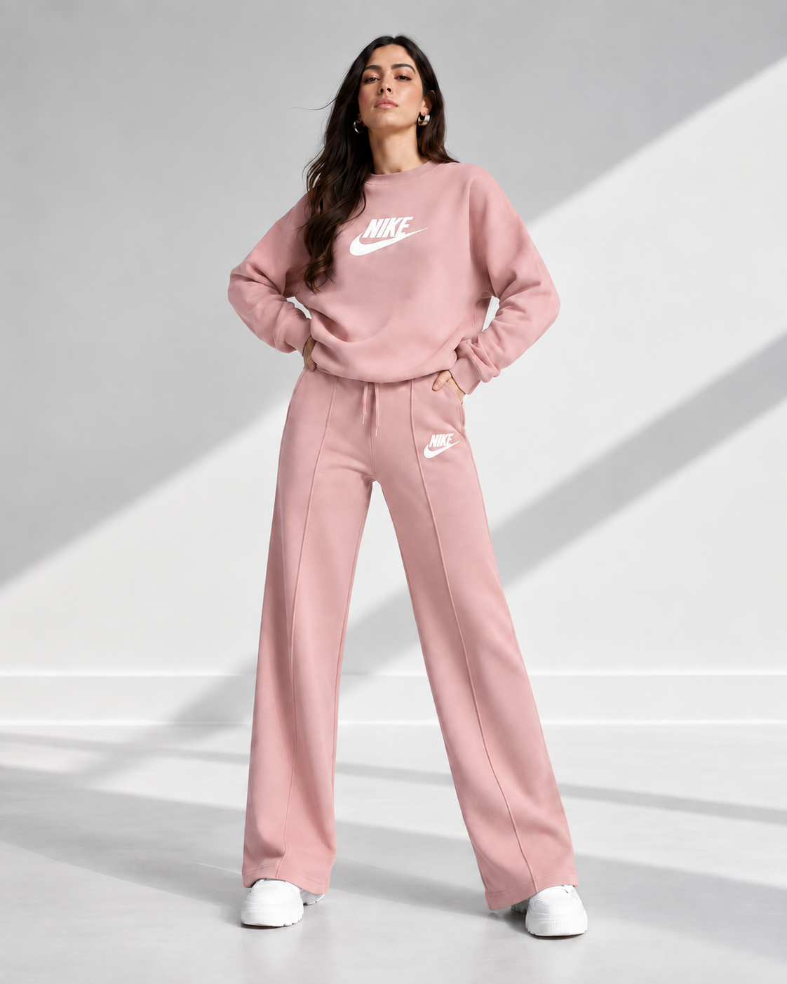 Women’s Relaxed Sweatshirt & Wide-Leg Pants Set