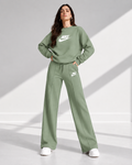 Women’s Relaxed Sweatshirt & Wide-Leg Pants Set